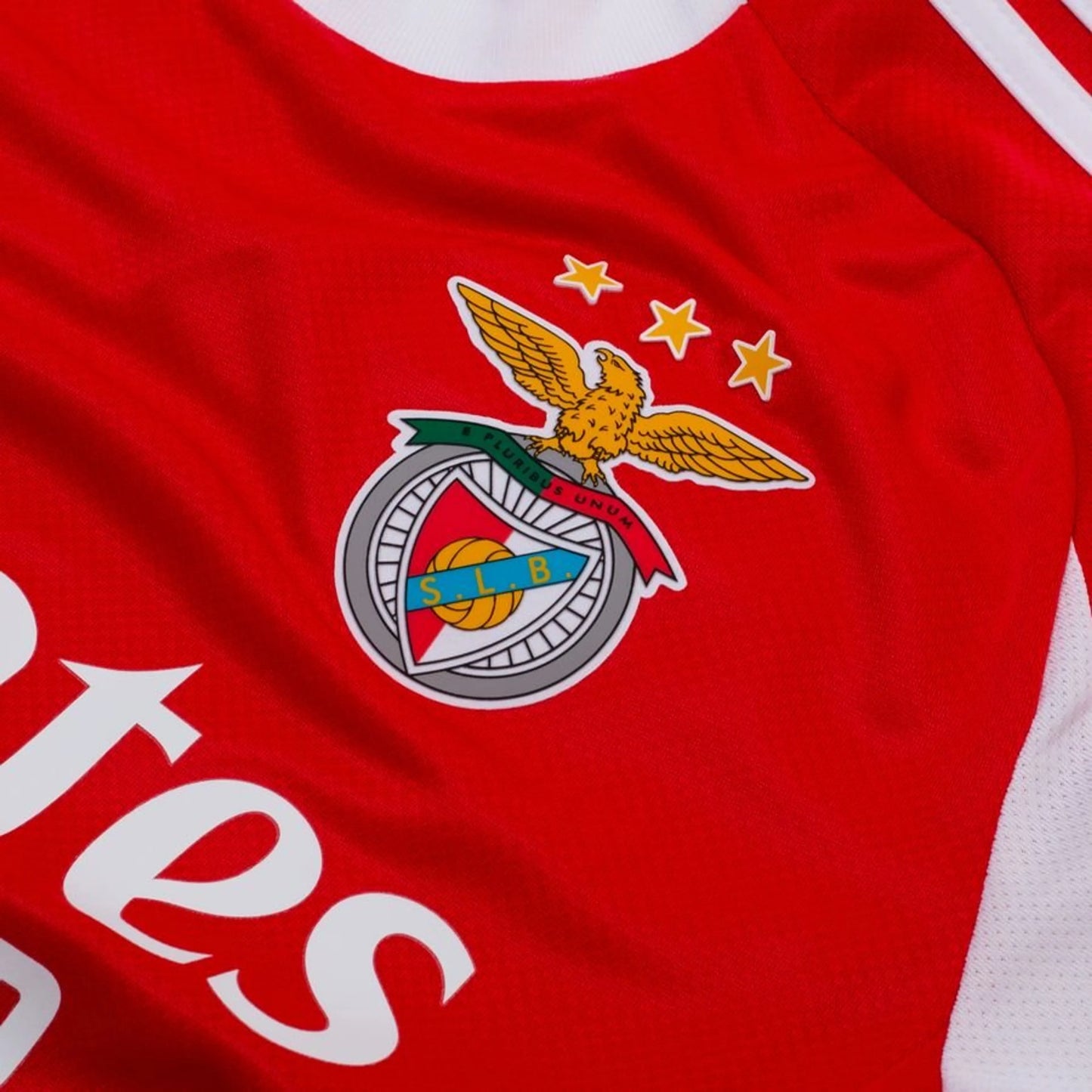 team logo view on the adidas SL Benfica Home Shirt 2025/26