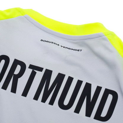 top back neck view of the PUMA Borussia Dortmund 2025/26 Away Shirt in Black and Yellow